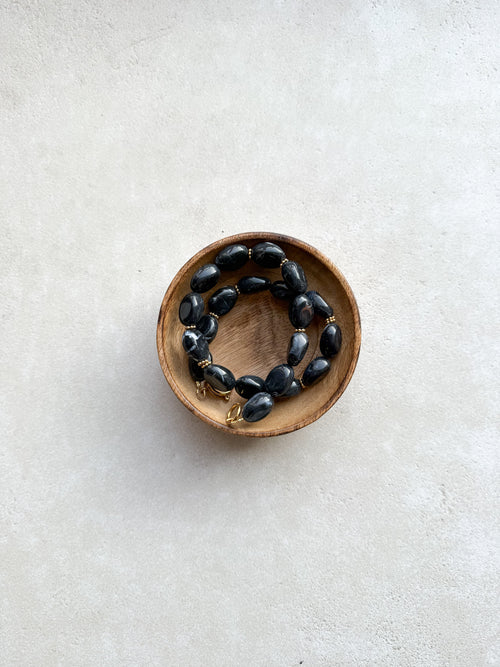 Collier « Back to black »